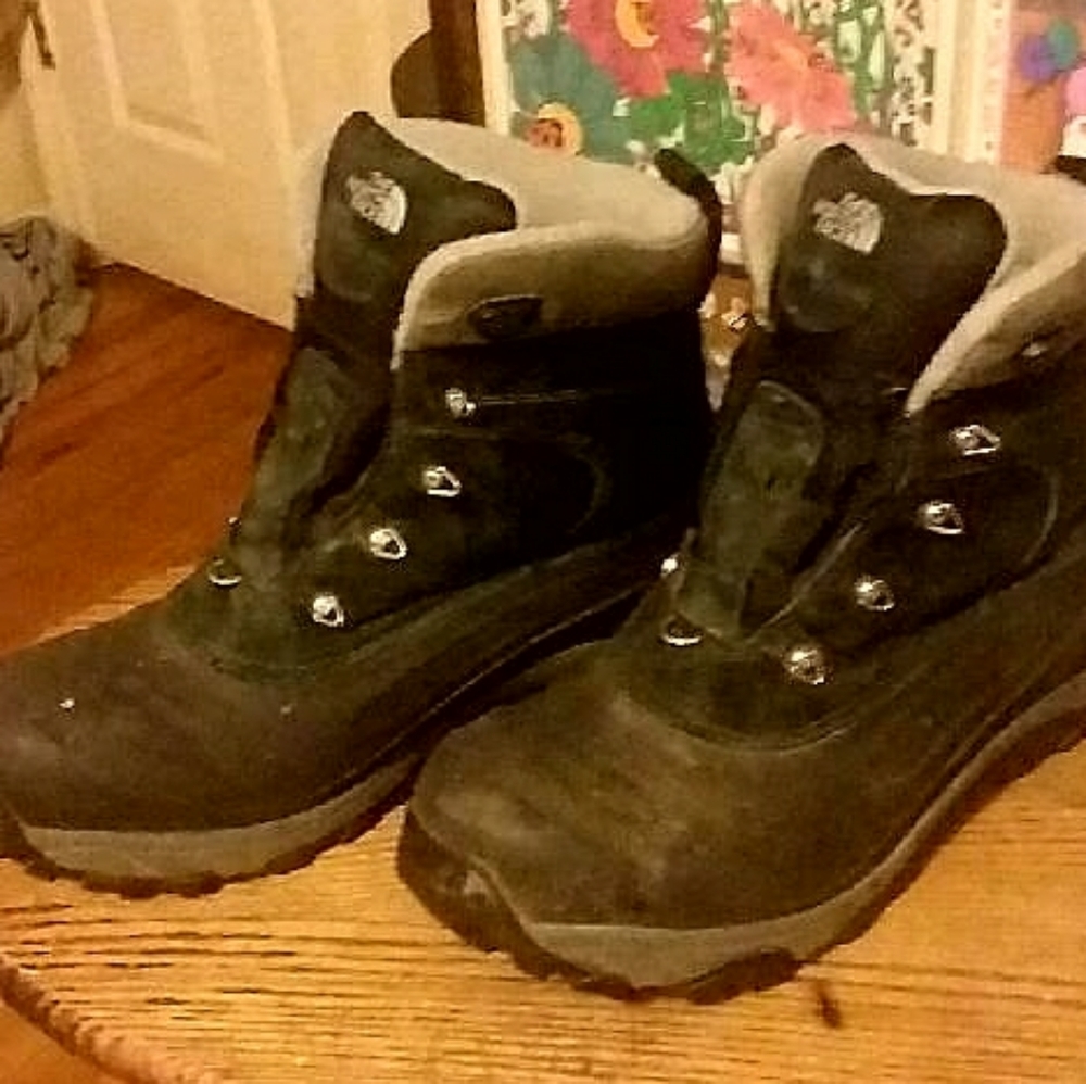 North Face waterproof insulated boots